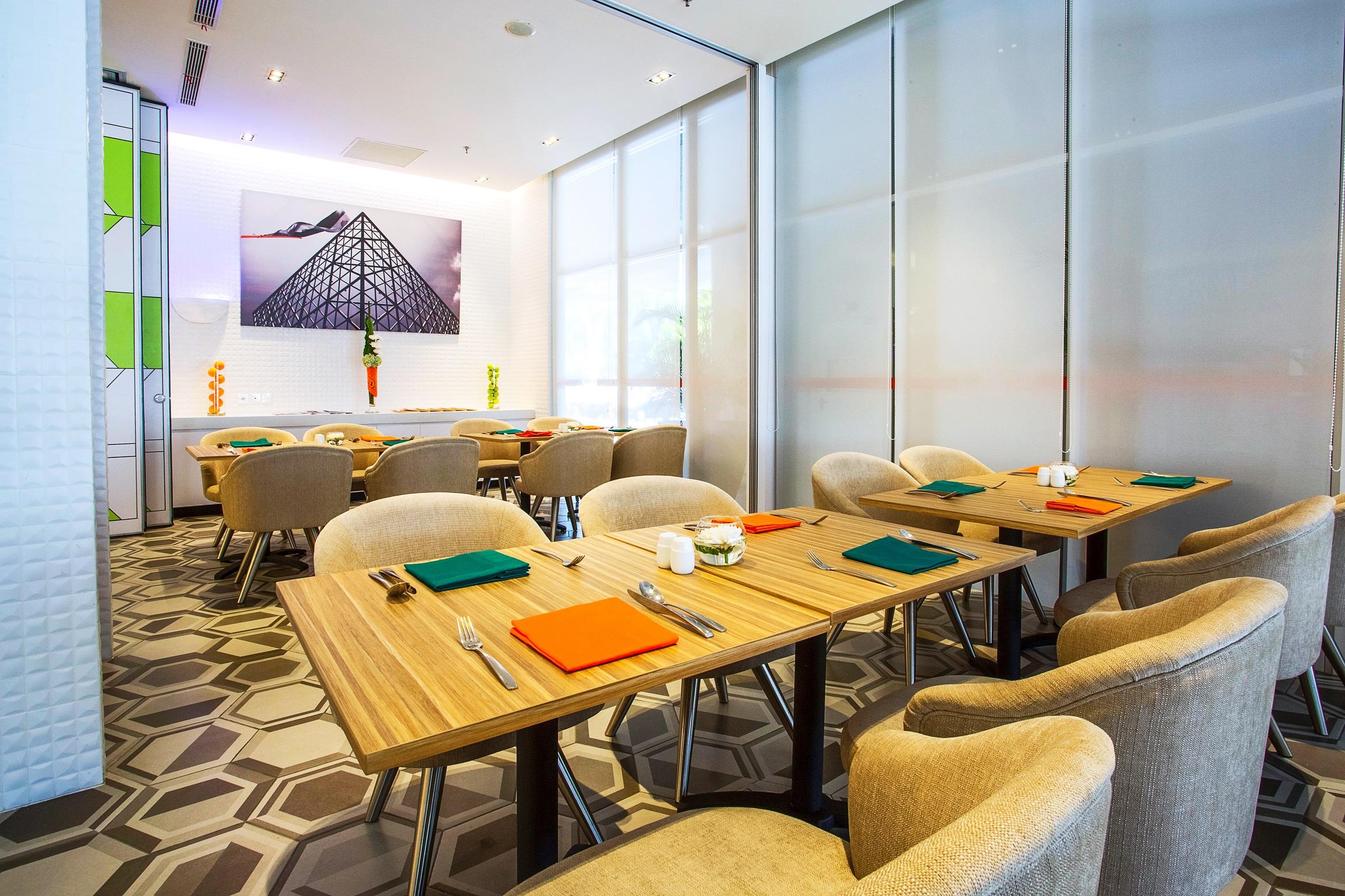 Harris Hotel And Conventions Kelapa Gading Jakarta Buitenkant foto