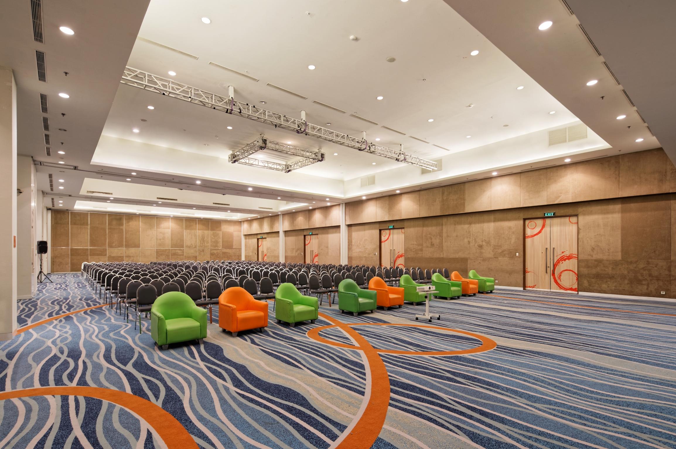 Harris Hotel And Conventions Kelapa Gading Jakarta Buitenkant foto