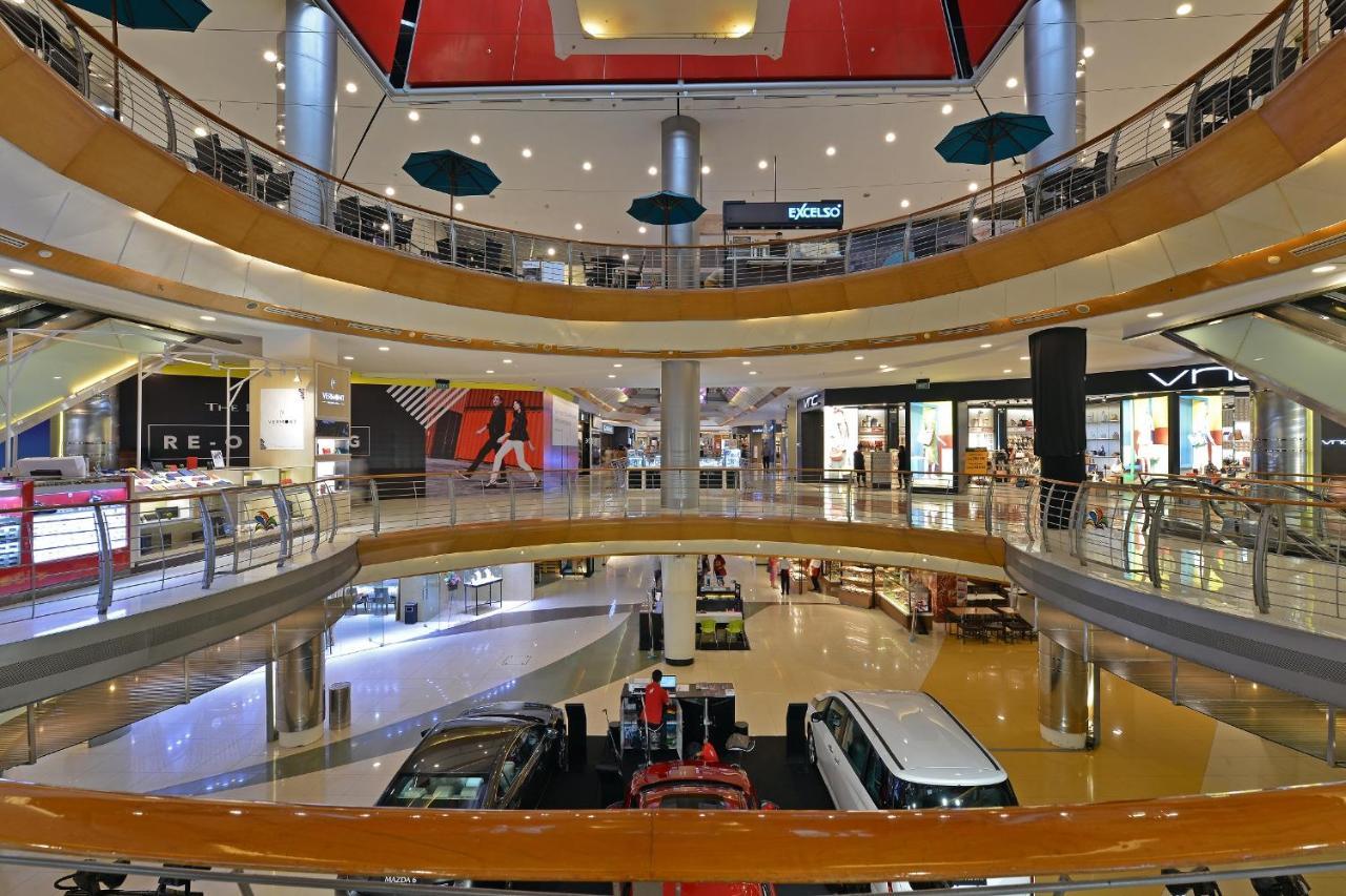 Harris Hotel And Conventions Kelapa Gading Jakarta Buitenkant foto