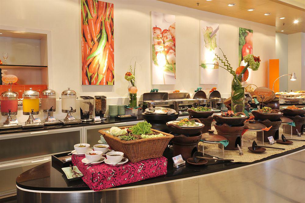 Harris Hotel And Conventions Kelapa Gading Jakarta Buitenkant foto